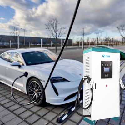 Smart Ocpp Public 60kw Pengisi Daya EV 3 Phase 380V Dengan Colokan Ganda