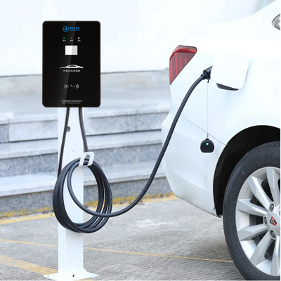 7KW 32A AC Pengisi Daya EV Tipe 2 Fase Tunggal Mendukung Pembayaran Kartu RFID